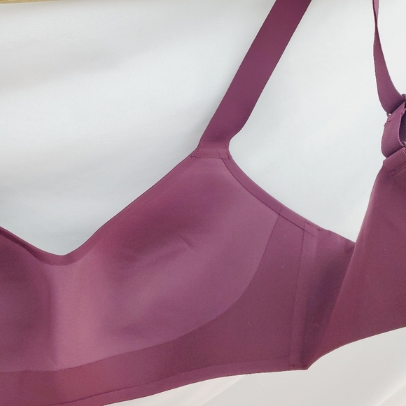 NWT Lululemon Hold True Bra Light Red Garnet 34D - Picture 3 of 12